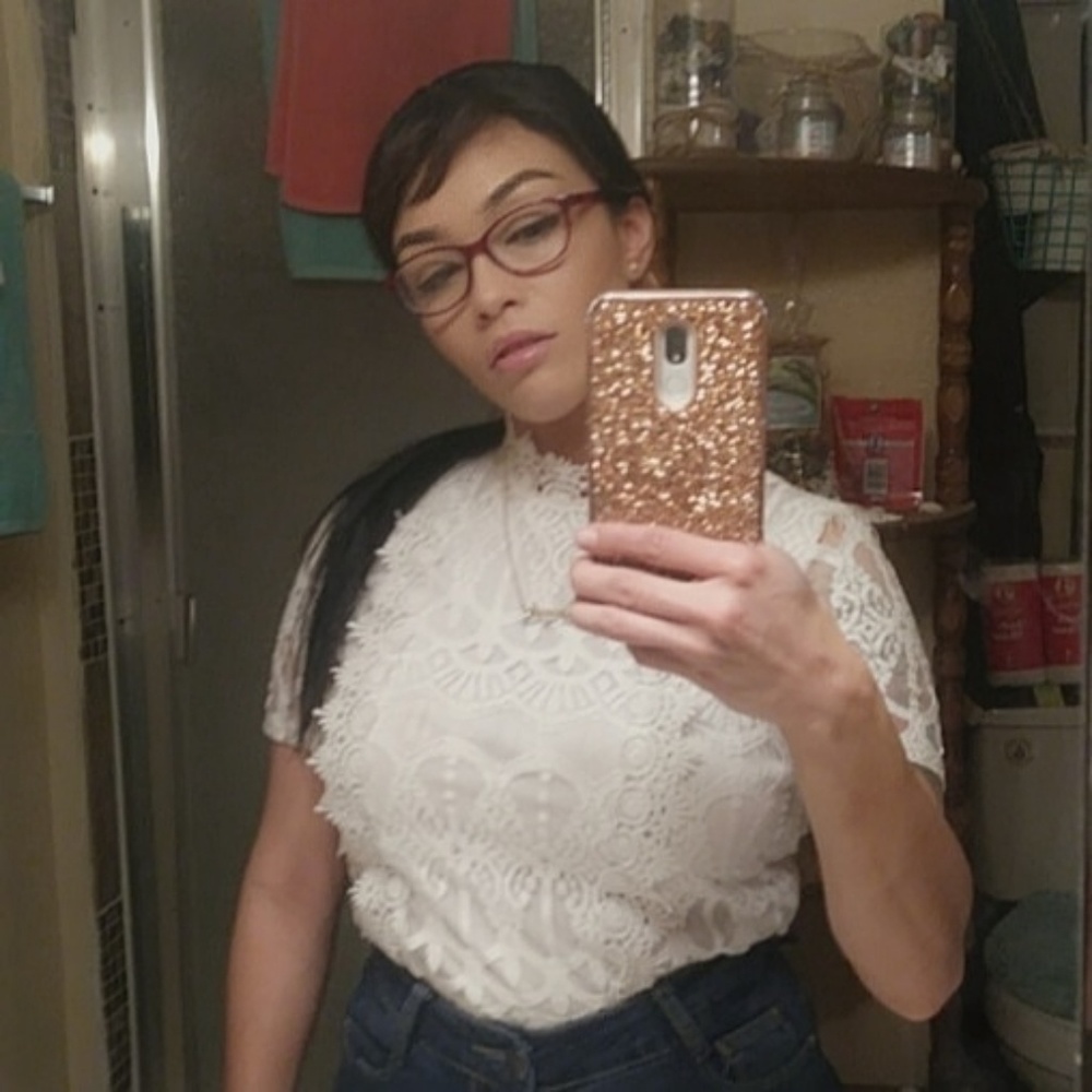 Meet your Posher, Jenn